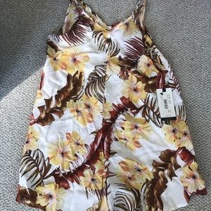NWT Rip Curl XS Floral Romper